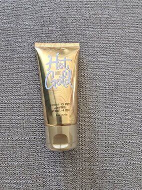 Perfectly Posh Hot and Gold Face Mask - New & Sealed
